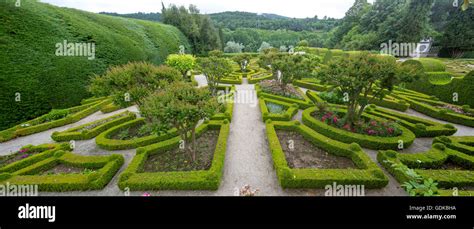 Baroque garden, landscaped gardens of the palace, Casa de Mateus ...