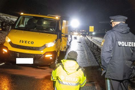 Untersteinach J Hrige Stirbt Bei Schwerem Unfall Oberfranken