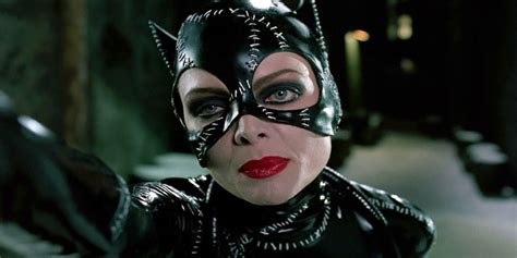 Batman Returns 10 Storylines That Were Way Ahead Of Their Time