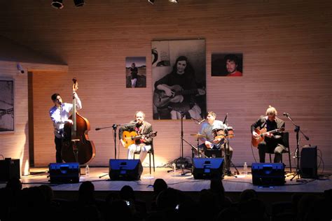 Los Celestinos Presentaron Homenaje A Jorge Far As Museo Violeta Parra