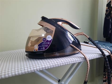 Philips GC9682/86 PerfectCare Elite Plus Steam Generator Iron, TV ...