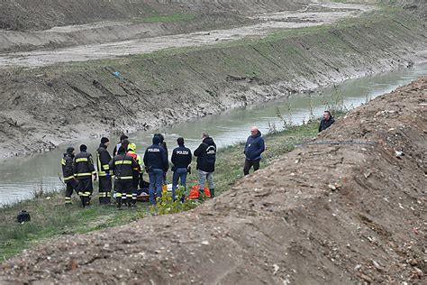 Ritrovato Un Cadavere Nel Lamone A Faenza Foto Massimo Argnani