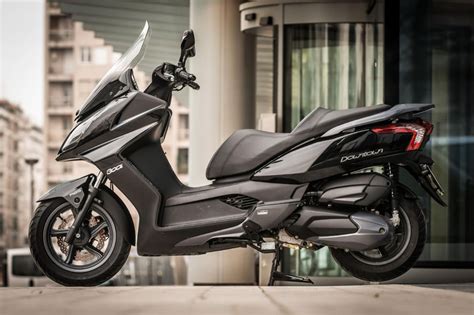 Kymco Downtown I Abs Le Due Facce Del Trecento Anteprima Prova E