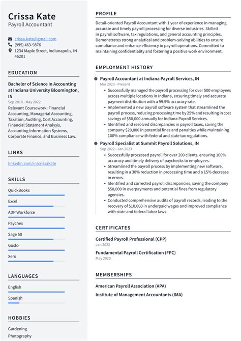 Top 17 Payroll Accountant Resume Objective Examples