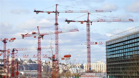 Las grandes constructoras españolas ingresaron 14 000 millones hasta marzo