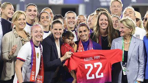 USWNT's Alex Morgan, Crystal Dunn on the fight for equal pay in soccer