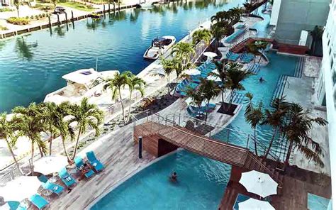 World Bimini - Bahamas Resorts | Luxury Travel Blogger - Carmen Edelson