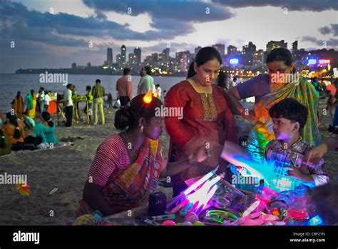 BOMBAY Mumbai Indian Glance, Chowpatty Beach, the beach at night in ...