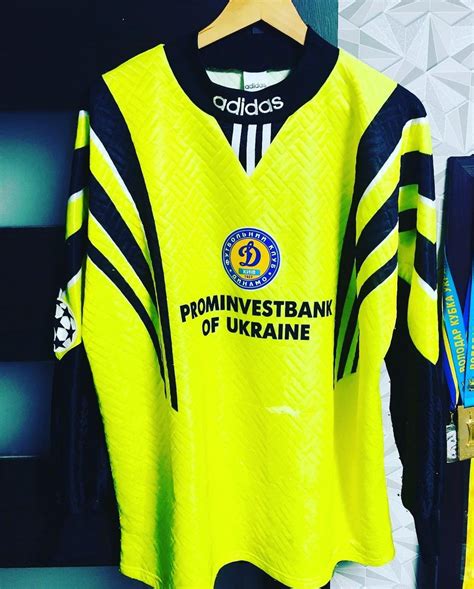 Dynamo Kyiv 1998-99 GK Kit