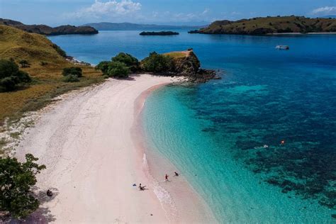 Pink Beach Private Tour Lombok Civitatis