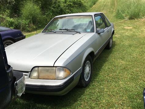 1990 Ford Mustang Sedan Grey RWD Automatic LX Classic Ford Mustang