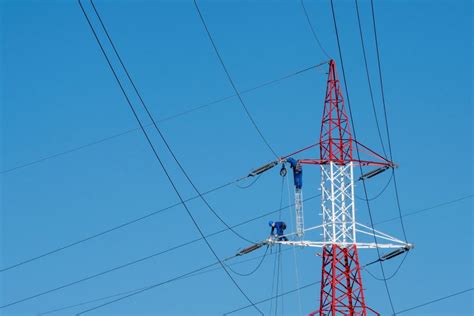 Rețele Electrice Dobrogea a finalizat modernizarea unor linii de înaltă