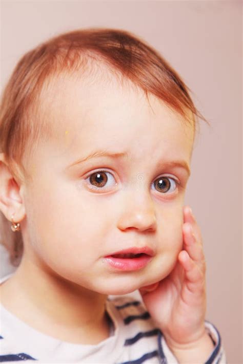 Little Baby Girl Tooth Pain Stock Photo - Image of cavity, facial: 76122528