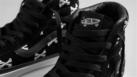 Wtaps X Vans Vault Przedstawiają Kolekcję „crossbones” W Wersji Black I