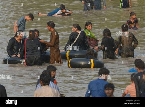 De Mayo De Lahore Punjab Pakist N Un Gran N Mero De