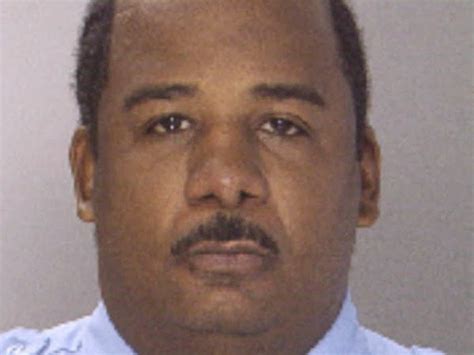 Rogue Cop Jeffrey Walker Set To Testify Big Trial Philadelphia