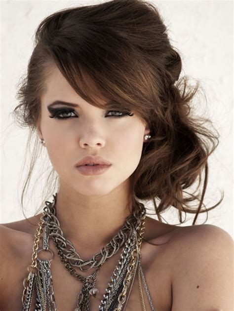 Glamorous One-Sided Hairstyles - fashionsy.com