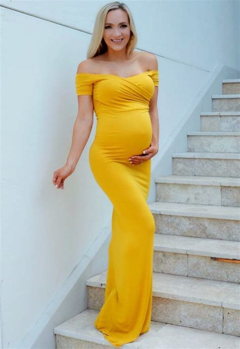 Pin On Maternity Gowns