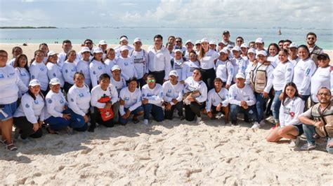 Playa Norte y Playa Centro en Isla Mujeres reciben certificación Blue