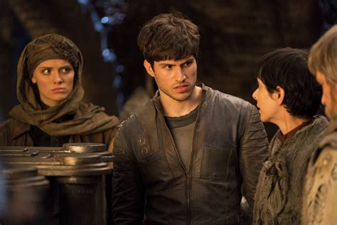 Krypton: Season Two; Syfy Renews Superman Prequel Series (Season One Finale Photos) - canceled ...