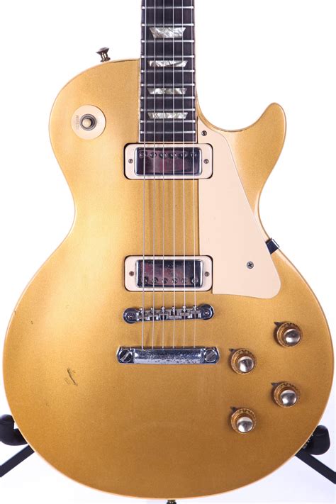 1973 Gibson Les Paul Deluxe Goldtop Gold Top | Guitar Chimp