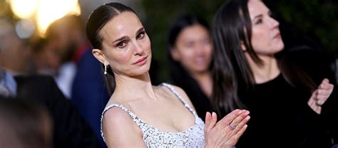 Mark Hamill Finally Met His Mother Natalie Portman At The Golden