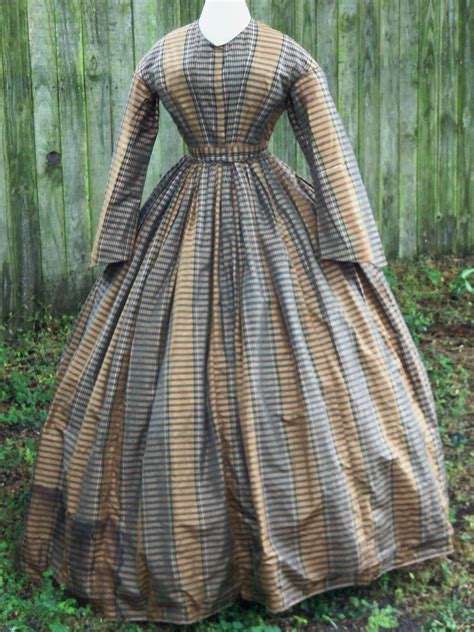 Classic Crinoline Dress C 1858 1860 In 2020 Civil War Dress Civil