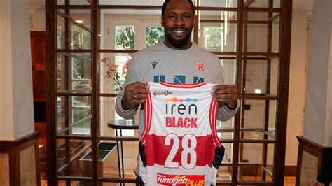 Lba Mercato A Reggio Emilia Arrivato Tarik Black