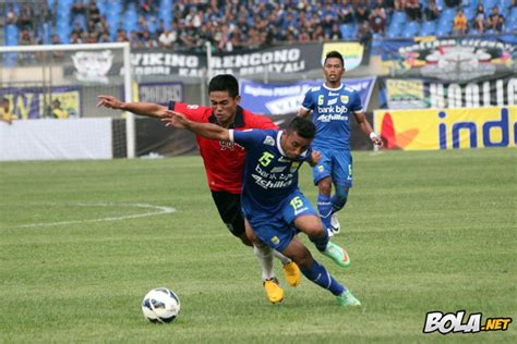 Derby Bandung Berakhir Imbang Bola Net