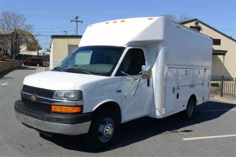 Chevrolet Express G3500 2005 Utility Service Trucks