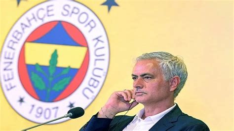 Jose Mourinhonun Ferdi Kadıoğlu için son kararı belli oldu