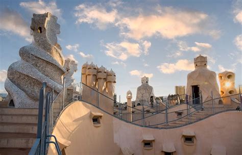 Casa Mila Architecture | Best Things to See