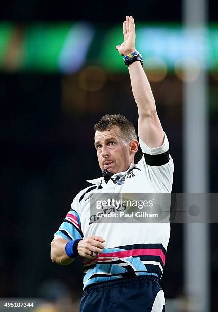 Nigel Owens Referee Photos and Premium High Res Pictures - Getty Images