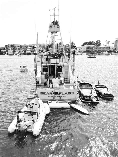 Bear Flag Fish Co. added a new photo... - Bear Flag Fish Co.