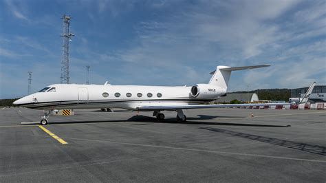 N Je Gulfstream G V Enbr Bgo Airline Private Reg N Flickr