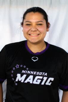 Alayna Adamez MN Magic Softball