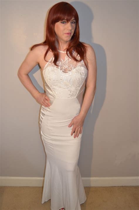 Stunning Tgirl Miss Natalie In Her Beautiful Wedding Gow Flickr