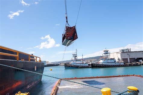 Maintenance Dredging Underway At Honolulu Harbor Americas Engineers