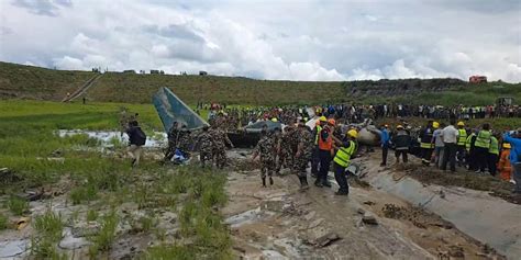 त्रिभुवन विमानस्थलमा सौर्य एयरलाइन्सको जहाज दुर्घटना १८ यात्रुको निधन Purwanchal Daily