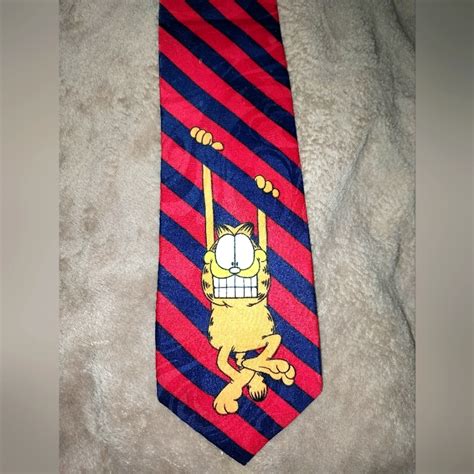 1978 Garfield The Lasagna Eating Cat Hanging Out Tie Gem