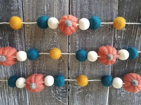 Pumpkin Garland. Fall Garland. Fall Decor. Pumpkin Decor. Felted ...