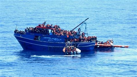 Migranti La Geo Barents Soccorre Peschereccio Con 600 Persone La