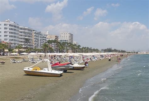 Finikoudes Beach