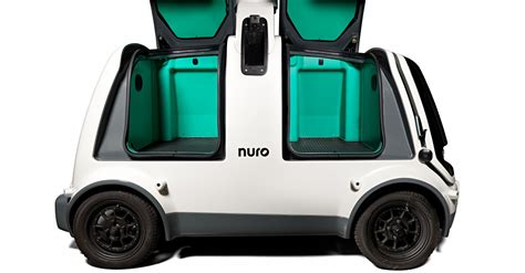 Nuros Autonomous Delivery Vehicle Drives Into The Smithsonians