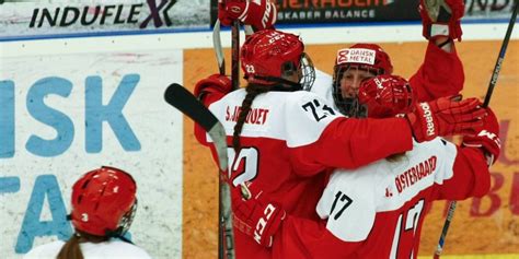 Gør dig klar til verdensmesterskabet i ishockey for kvinder I dag