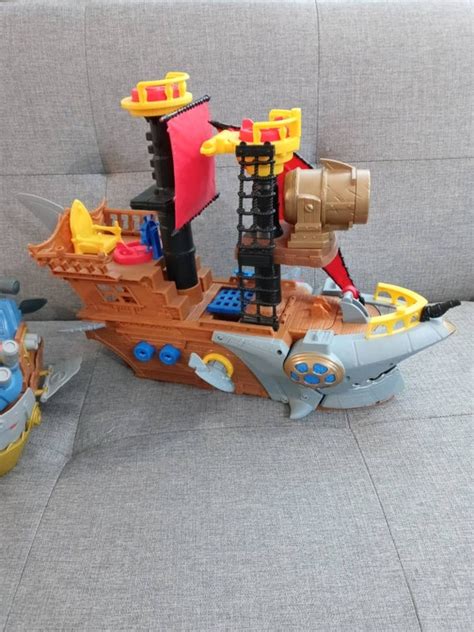 Toys And Games Imaginext Pirate Shark Pirate Ship And Submarine Set Of 2