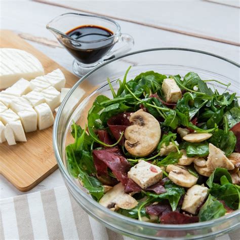 Insalatona Bresaola Funghi E Primosale Ricetta Fatto In Casa Da