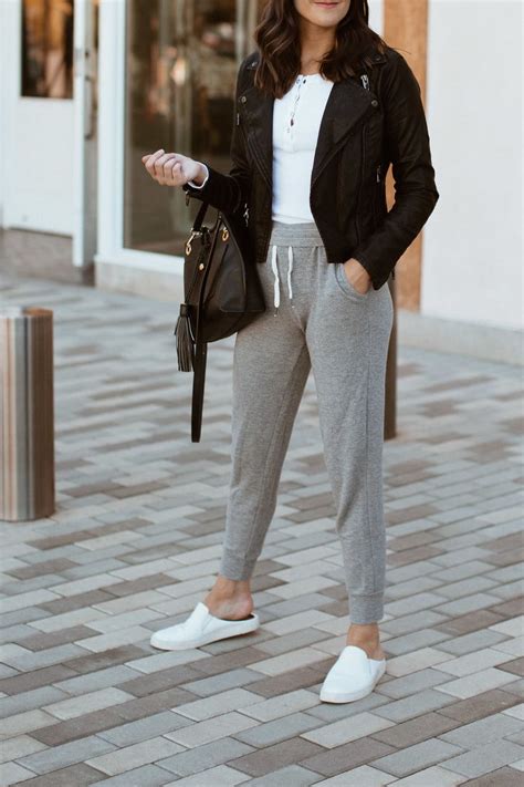 Athleisure Athleisure Style Grey Jogger Pants Outfit Street Style