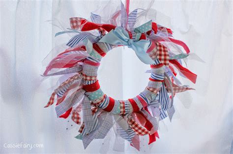 Creative Crafting Diy Fabric Festive Wreath