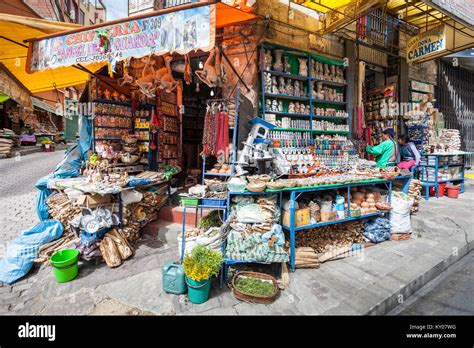 La Paz Bolivia Mayo Recuerdos En El Mercado De Las Brujas